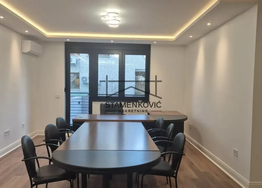 Rent, four bedroom apartment, 95m², Adamovićevo Naselje, Novi Sad Sve Podlokacije