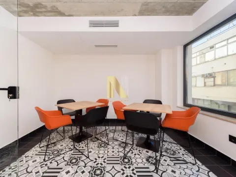 Izdavanje, poslovni prostor, 279m², Bulevar Oslobodjenja, Novi Sad Sve Podlokacije - image 9