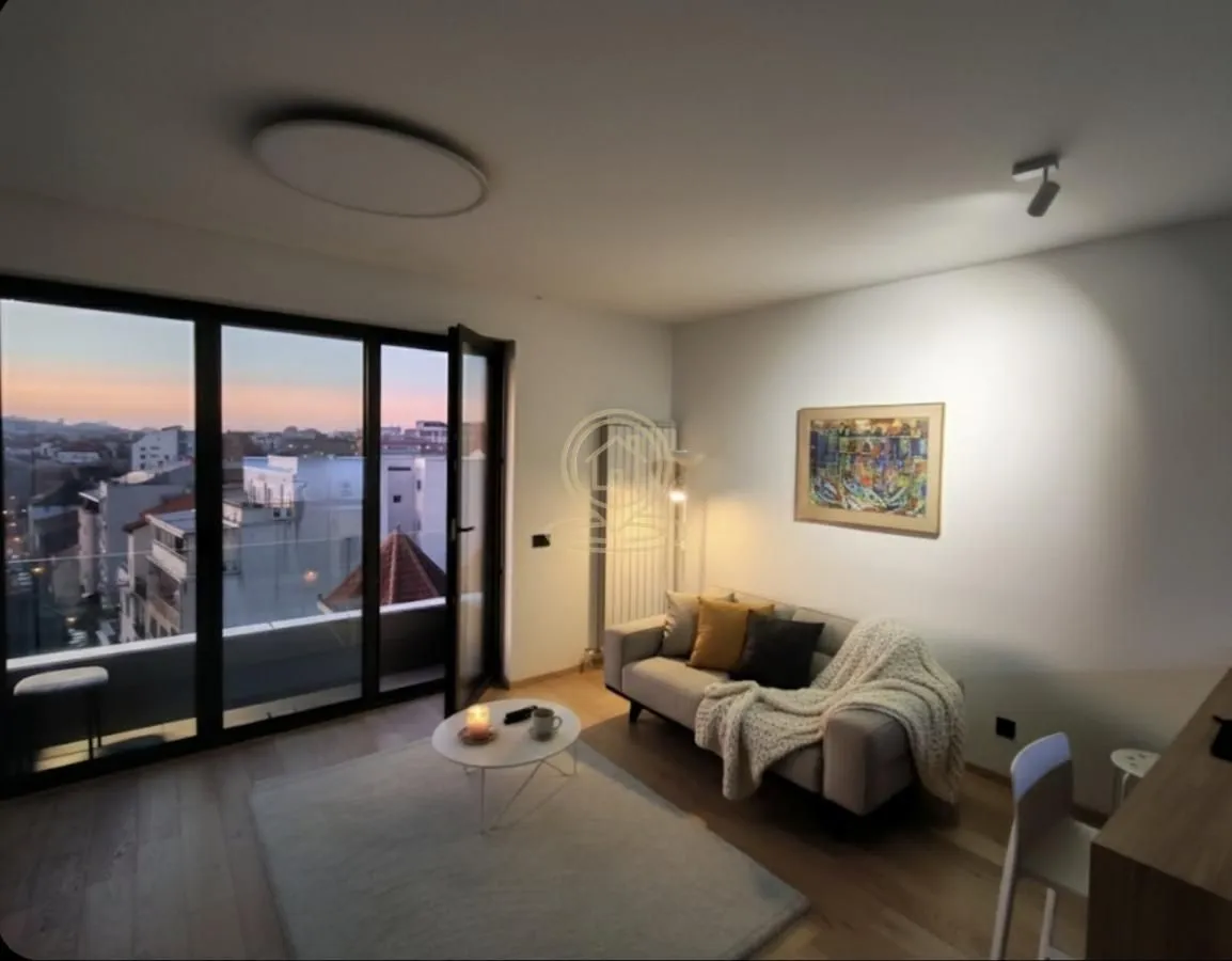 Rent, one bedroom apartment, 36m², Stari Grad, Beograd