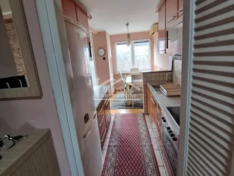 Izdavanje, trosoban stan, 82m², Lion, Zvezdara Sve Podlokacije - image 11