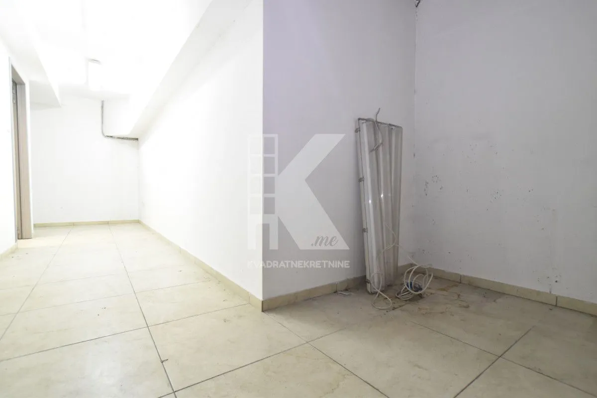 Rent, office space, 155m², Stari Aerodrom, Podgorica