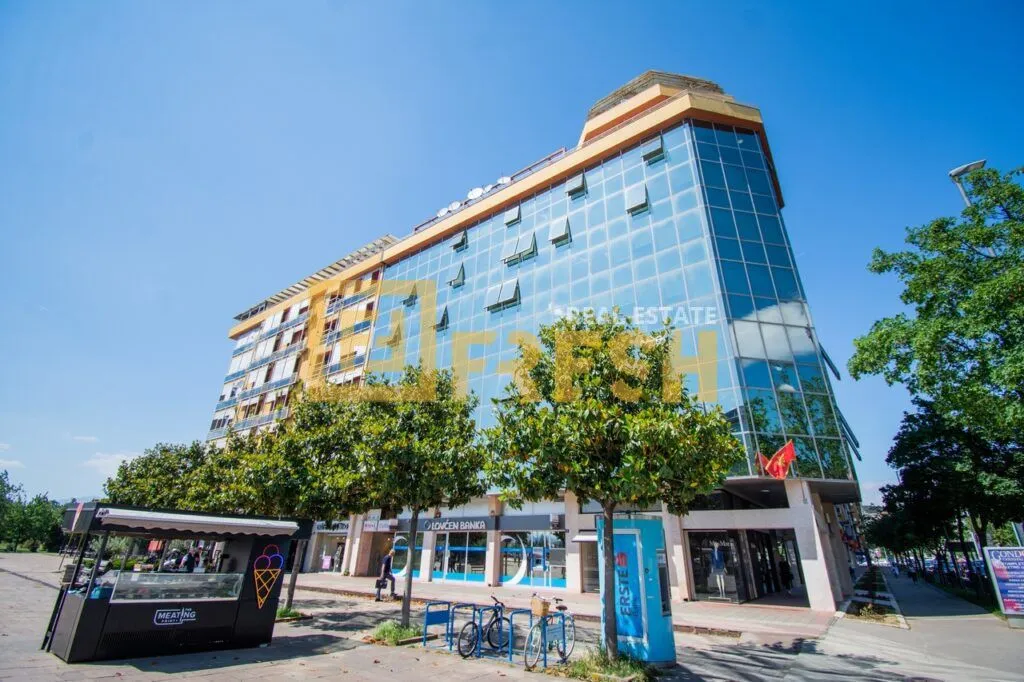 Izdavanje, poslovni prostor, 120m², Preko Morače, Podgorica