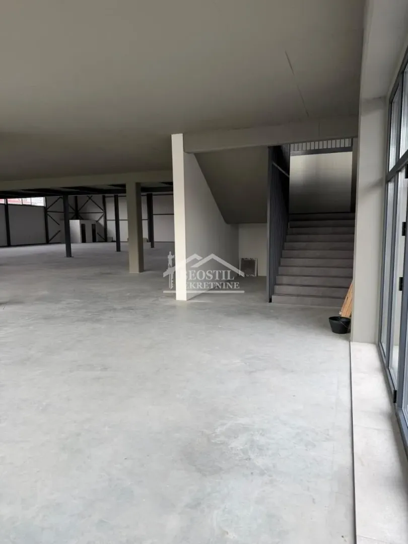 Rent, office space, 2100m², Centar, Smederevo