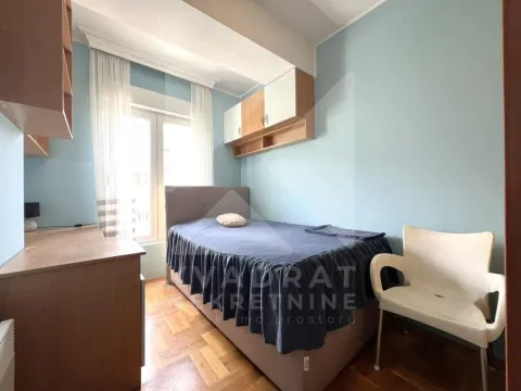 Rent, two bedroom apartment, 60m², Blok 9, Podgorica - image 7