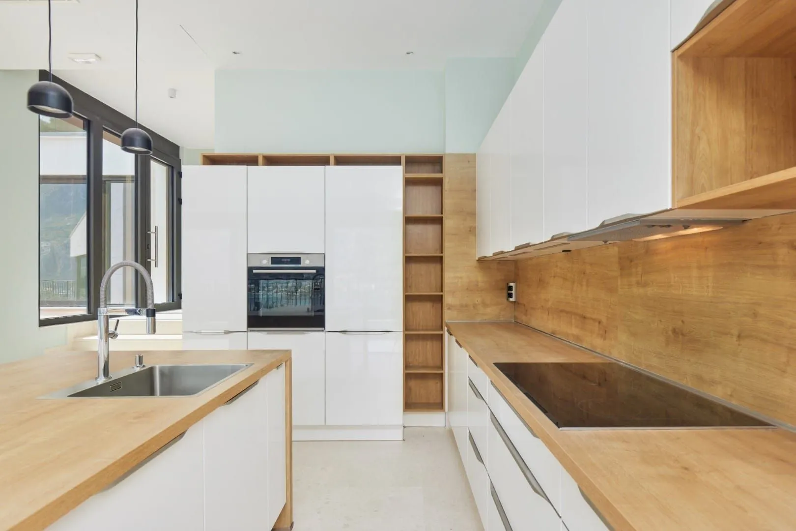 Sale, house, 479m², Prčanj, Kotor