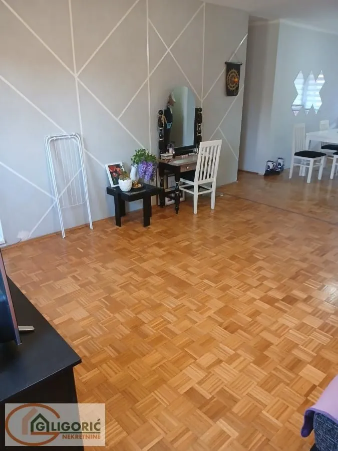Sale, two bedroom apartment, 78m², Mirijevo Sve Podlokacije, Beograd
