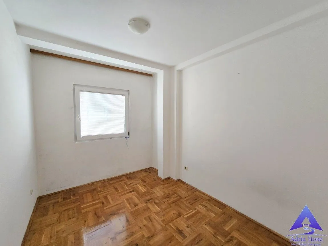 Prodaja, dvosoban stan, 58m², Velji Vinogradi, Budva
