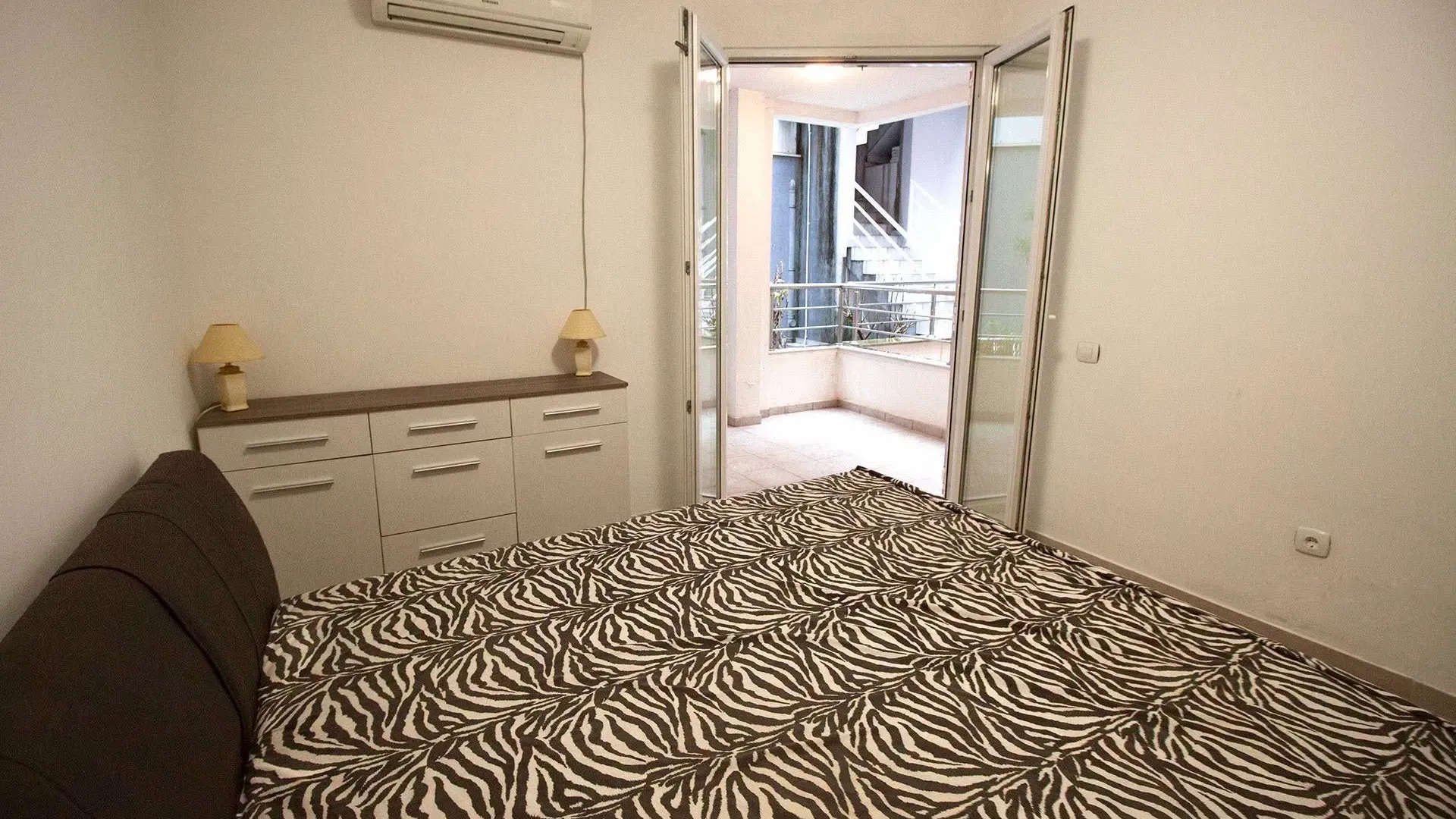 Sale, one bedroom apartment, 69m², Rafailovići, Budva