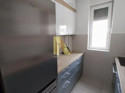 Izdavanje, četvorosoban stan, 70m², Podbara, Novi Sad Sve Podlokacije - image 6