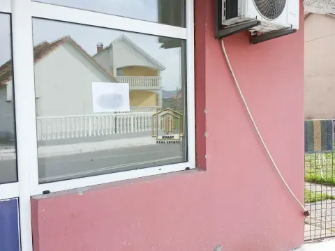 Izdavanje, poslovni prostor, 17m², Spuž, Danilovgrad - image 6