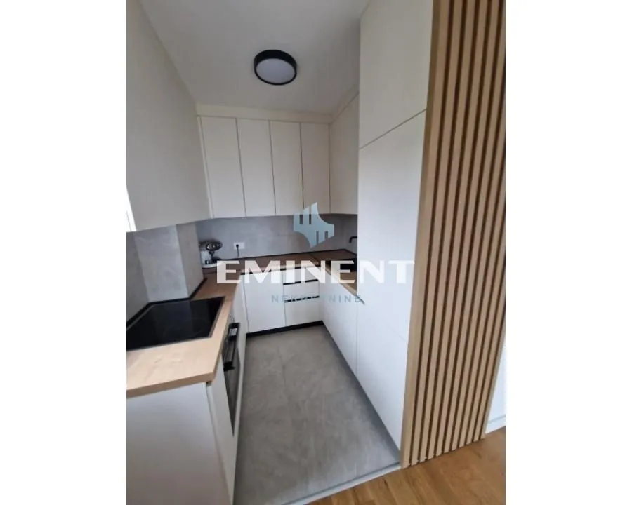 Rent, two bedroom apartment, 48m², Severni Bulevar, Zvezdara Sve Podlokacije
