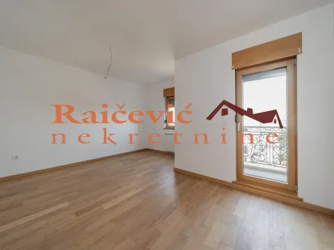 Prodaja, četvorosoban stan, 82m², Trošarina, Voždovac Sve Podlokacije - image 12