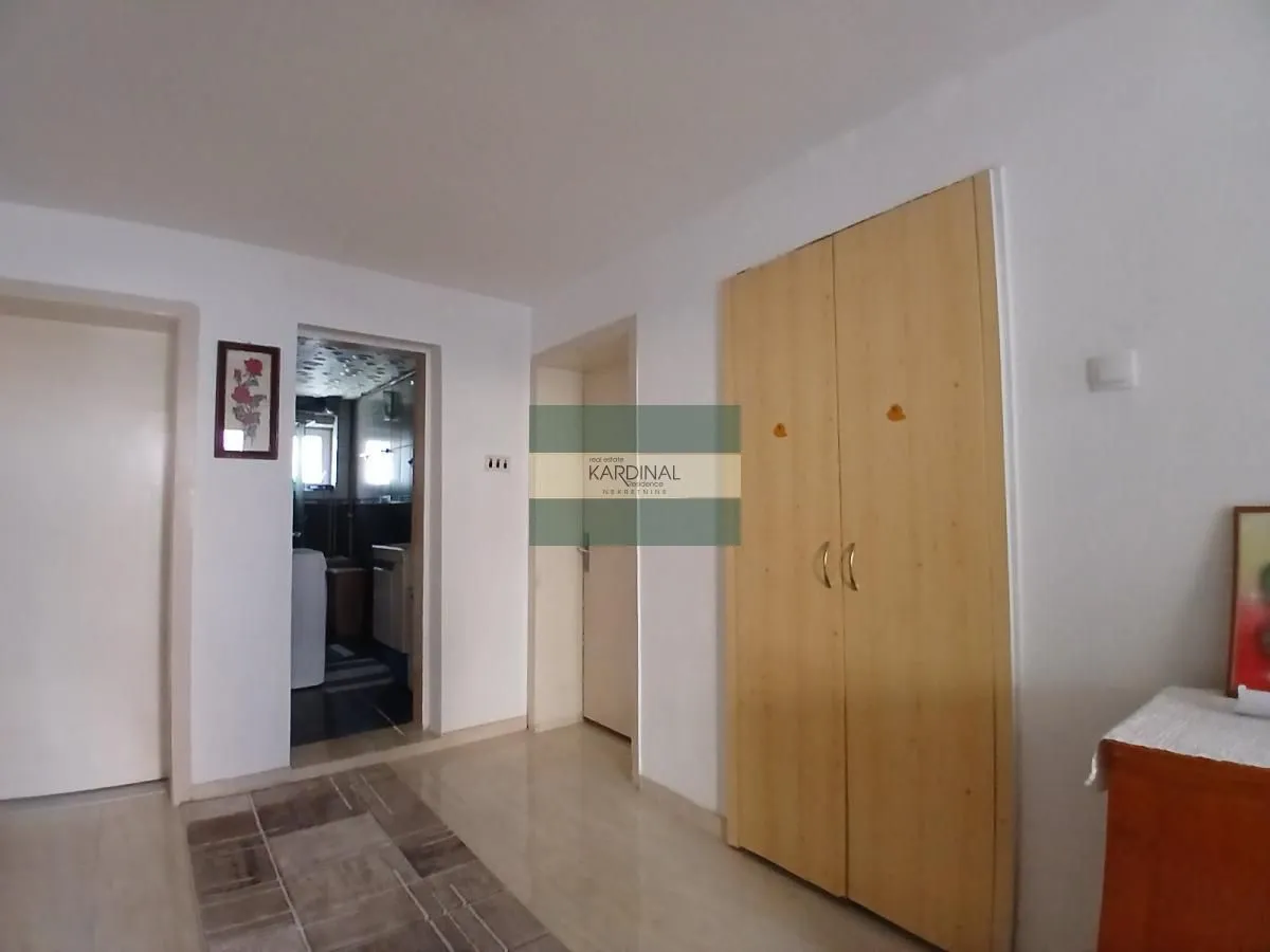 Prodaja, kuća, 226m², Tavrića obori, Jagodina