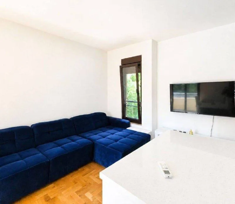 Sale, two bedroom apartment, 58m², Bečići, Budva