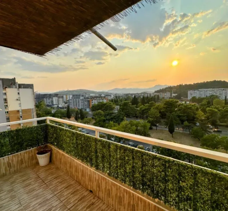 Sale, three bedroom apartment, 74m², Pobrežje, Podgorica