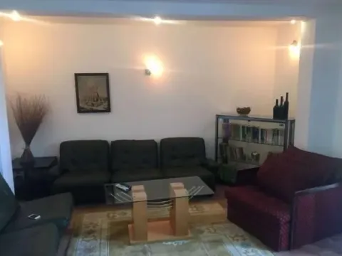 Rent, three bedroom apartment, 85m², Severni Bulevar, Zvezdara Sve Podlokacije