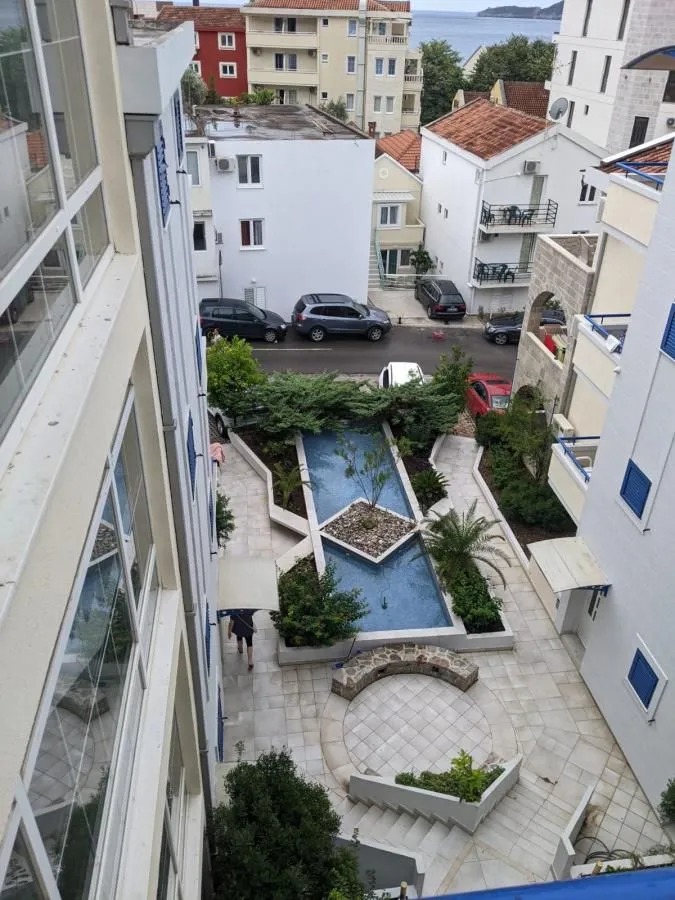 Prodaja, jednosoban stan, 45m², Rafailovići, Budva