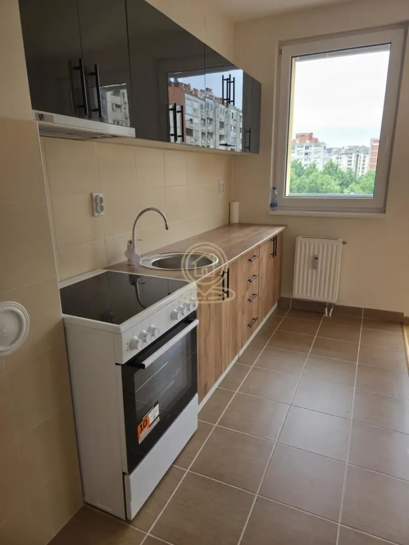 Rent, three bedroom apartment, 86m², Medijana, Niš