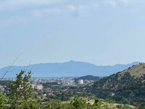 Zemljište in Rogami