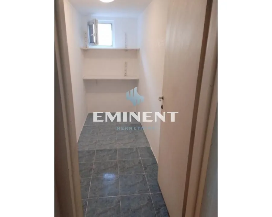 Prodaja, stan, 80m², Autokomanda, Voždovac Sve Podlokacije