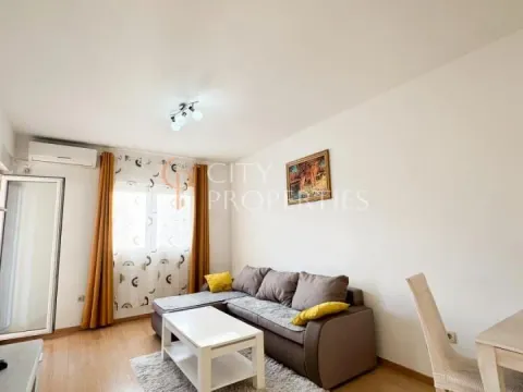 Rent, apartment, 46m², City Kvart, Podgorica - image 2