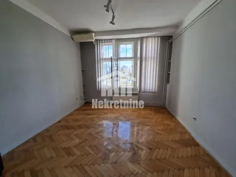 Izdavanje, poslovni prostor, 86m², Stari Grad, Beograd - image 5