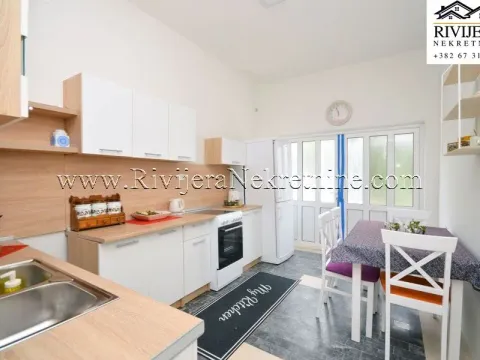 Prodaja, kuća, 130m², Centar, Tivat - image 5