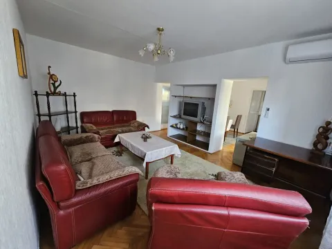 Izdavanje, dvosoban stan, 68m², Zabjelo, Podgorica - image 9