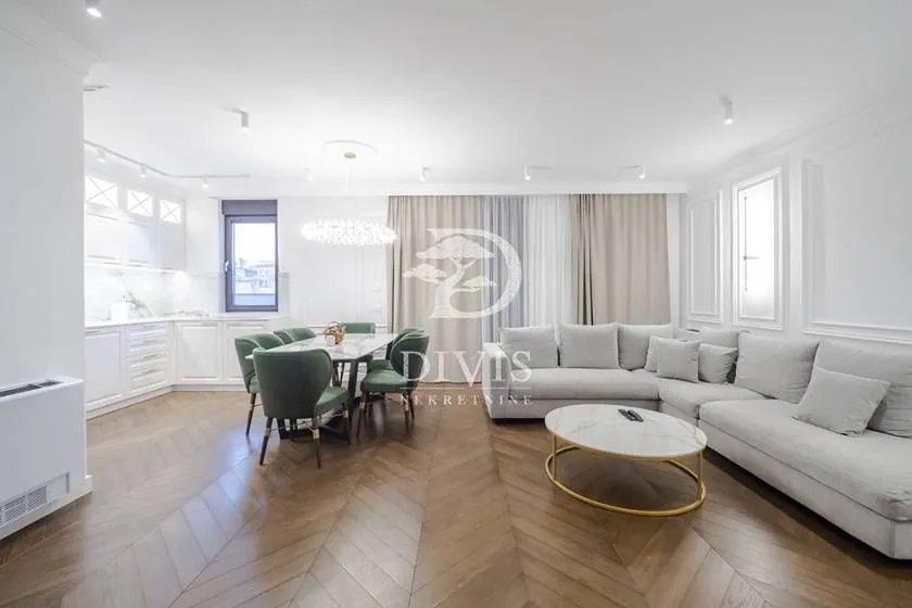 Prodaja, trosoban stan, 115m², Vračar Sve Podlokacije, Beograd
