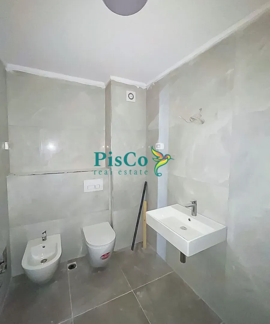 Prodaja, dvosoban stan, 80m², Pobrežje, Podgorica