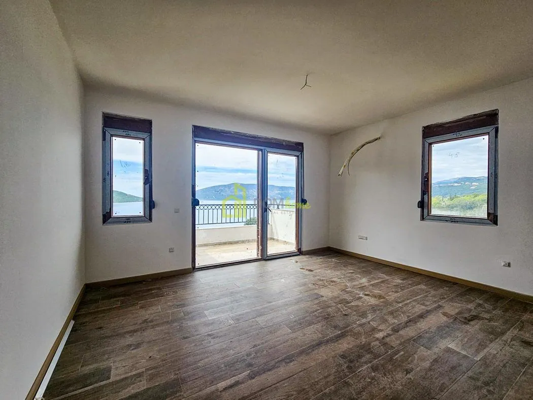 Prodaja, jednosoban stan, 38m², Kumbor, Herceg Novi