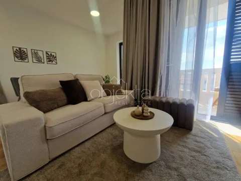 Izdavanje, stan, 52m², Tivat, Crna Gora - image 3