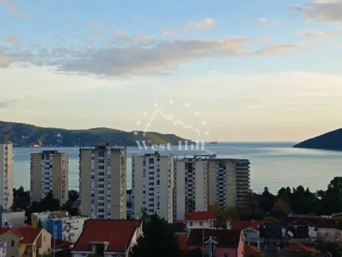 Sale, house, 384m², Igalo, Herceg Novi - image 2