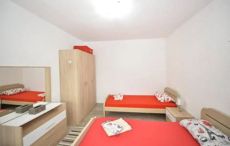 Rent, apartment, 50m², Kotor, Crna Gora