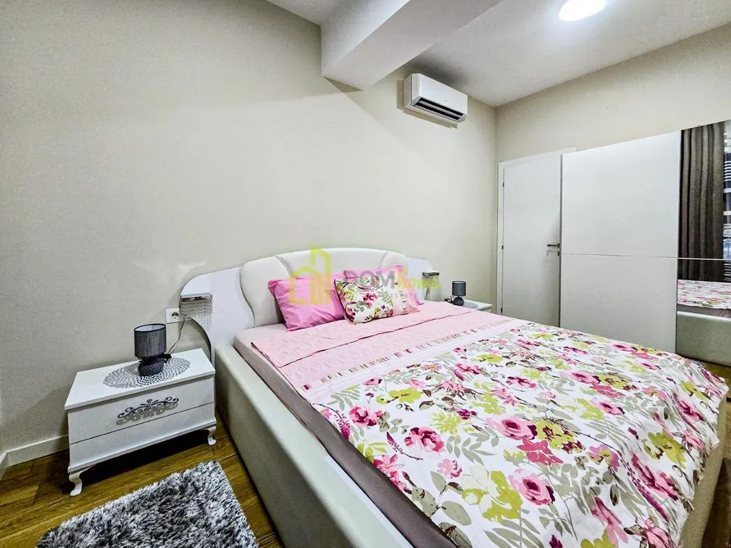 Rent, two bedroom apartment, 75m², Centar, Podgorica