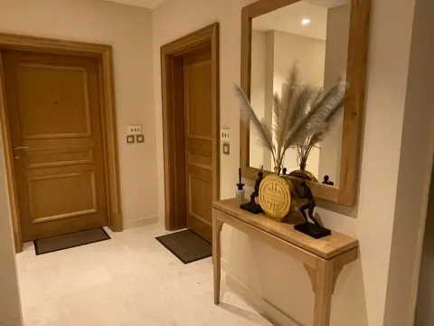 Izdavanje, trosoban stan, 159m², Gornja Lastva, Tivat - image 18