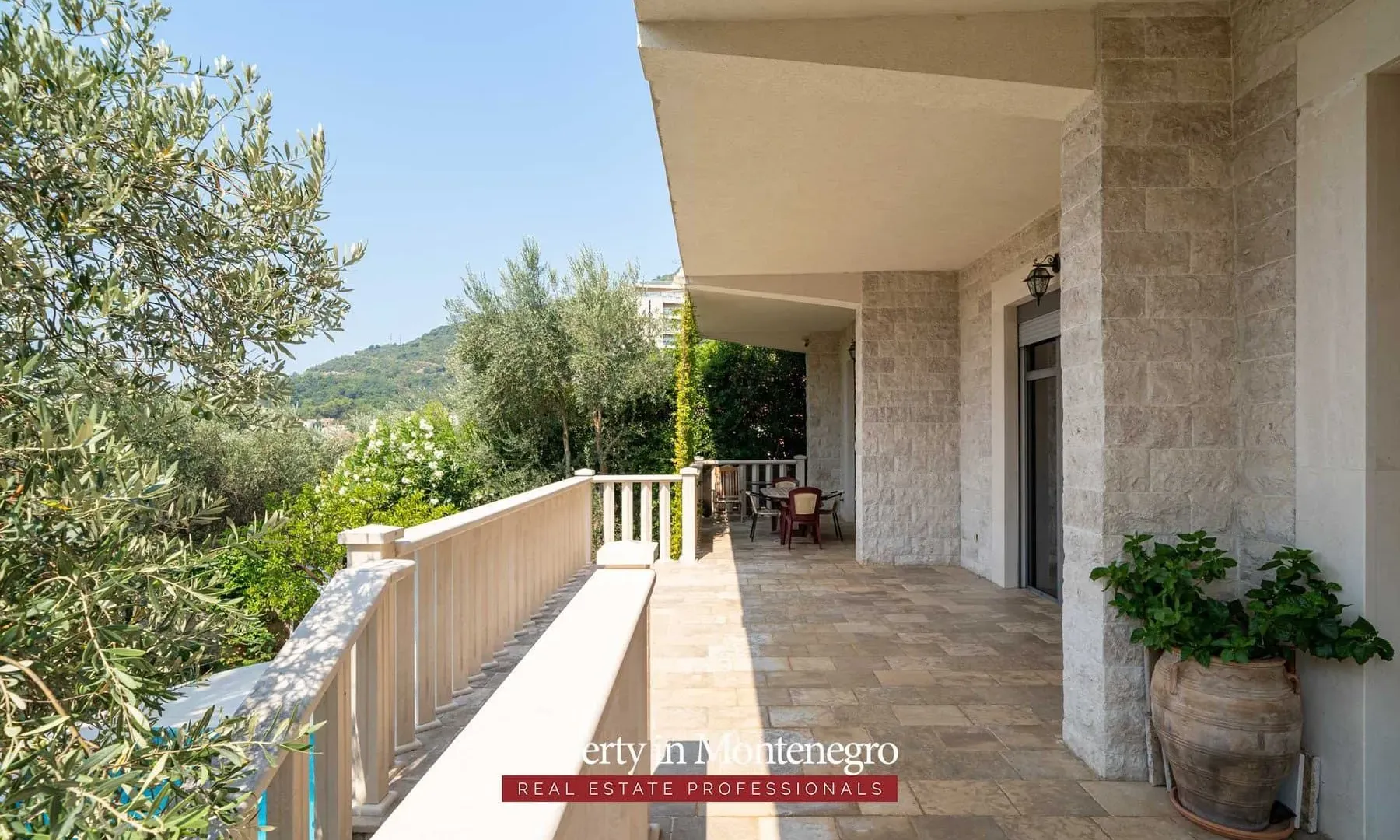 Sale, house, 971m², Petrovac, Budva
