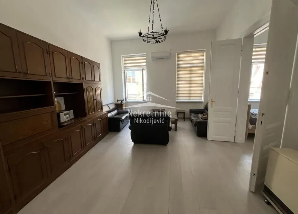Rent, two bedroom apartment, 71m², Zemun Centar, Zemun Sve Podlokacije