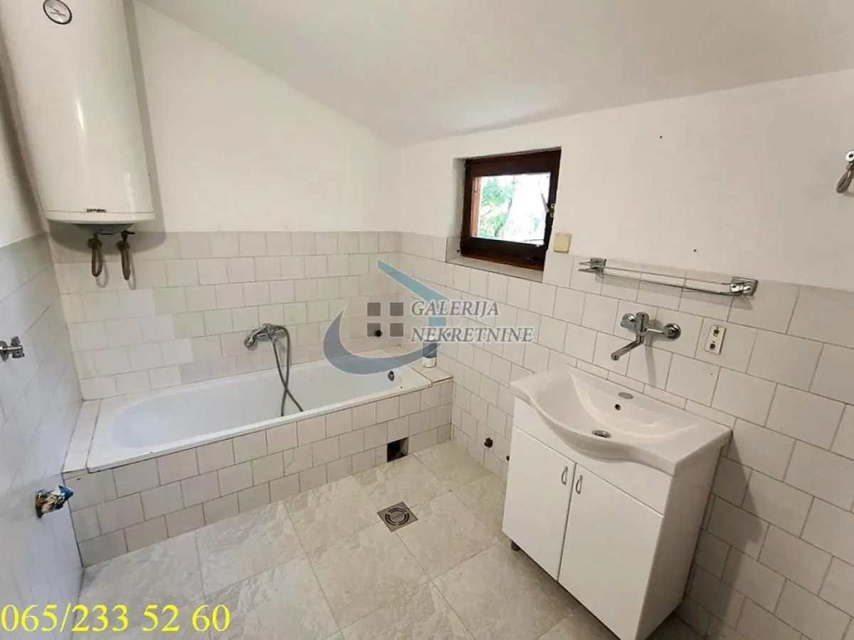Prodaja, kuća, 59m², Mali Mokri Lug, Zvezdara Sve Podlokacije