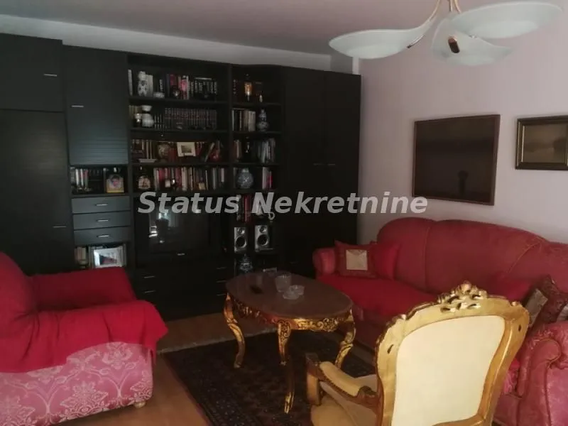 Prodaja, dvosoban stan, 55m², Stari grad, Novi Sad