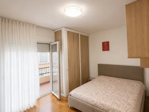 Izdavanje, jednosoban stan, 68m², Zagorič, Podgorica - image 5