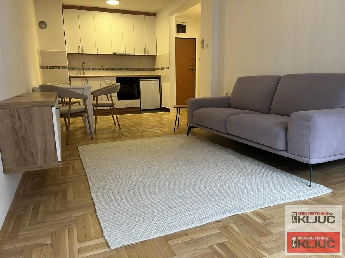 Rent, two bedroom apartment, 47m², Grbavica, Novi Sad Sve Podlokacije