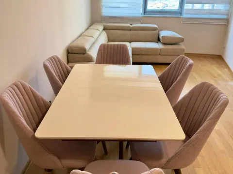 Prodaja, jednosoban stan, 50m², Centar, Podgorica - image 7