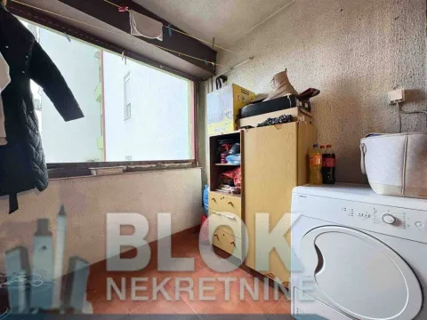 Prodaja, dvosoban stan, 80m², Blok 5, Podgorica - image 4