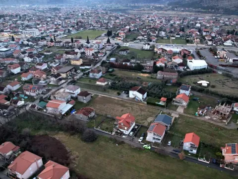 Prodaja, plac, 1000m², Podgorica, Crna Gora - image 1