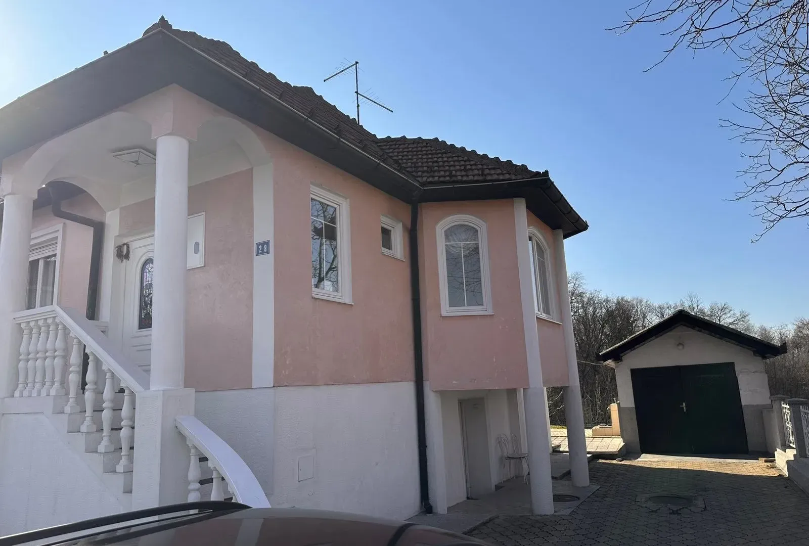 Prodaja, kuća, 160m², Centar, Loznica