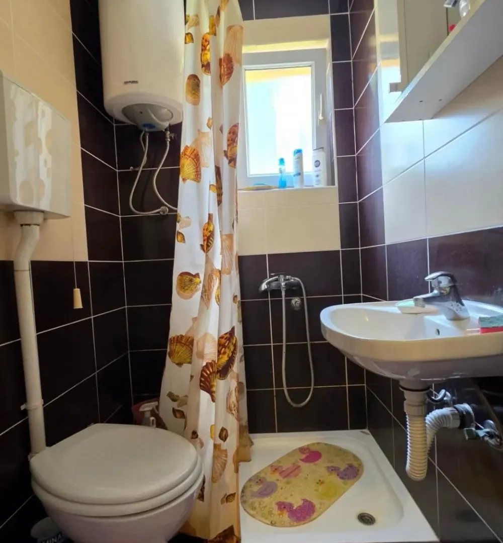 Prodaja, kuća, 453m², Zemun Sve Podlokacije, Beograd