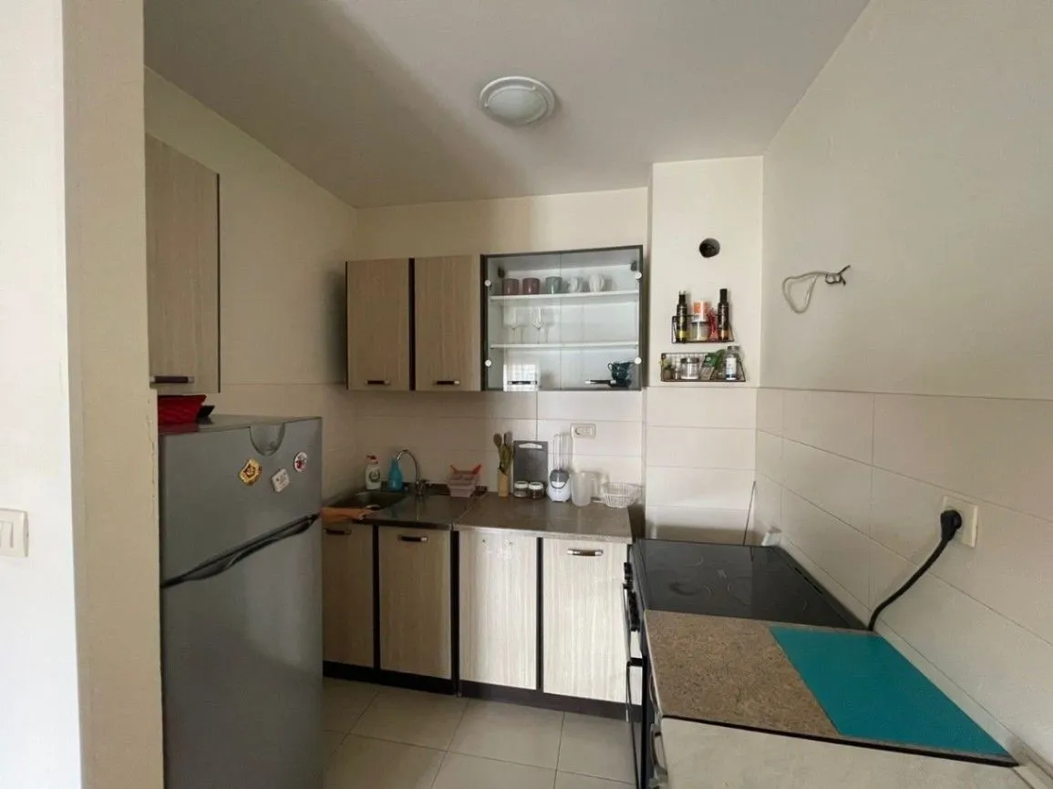 Izdavanje, jednosoban stan, 42m², Stari Aerodrom, Podgorica
