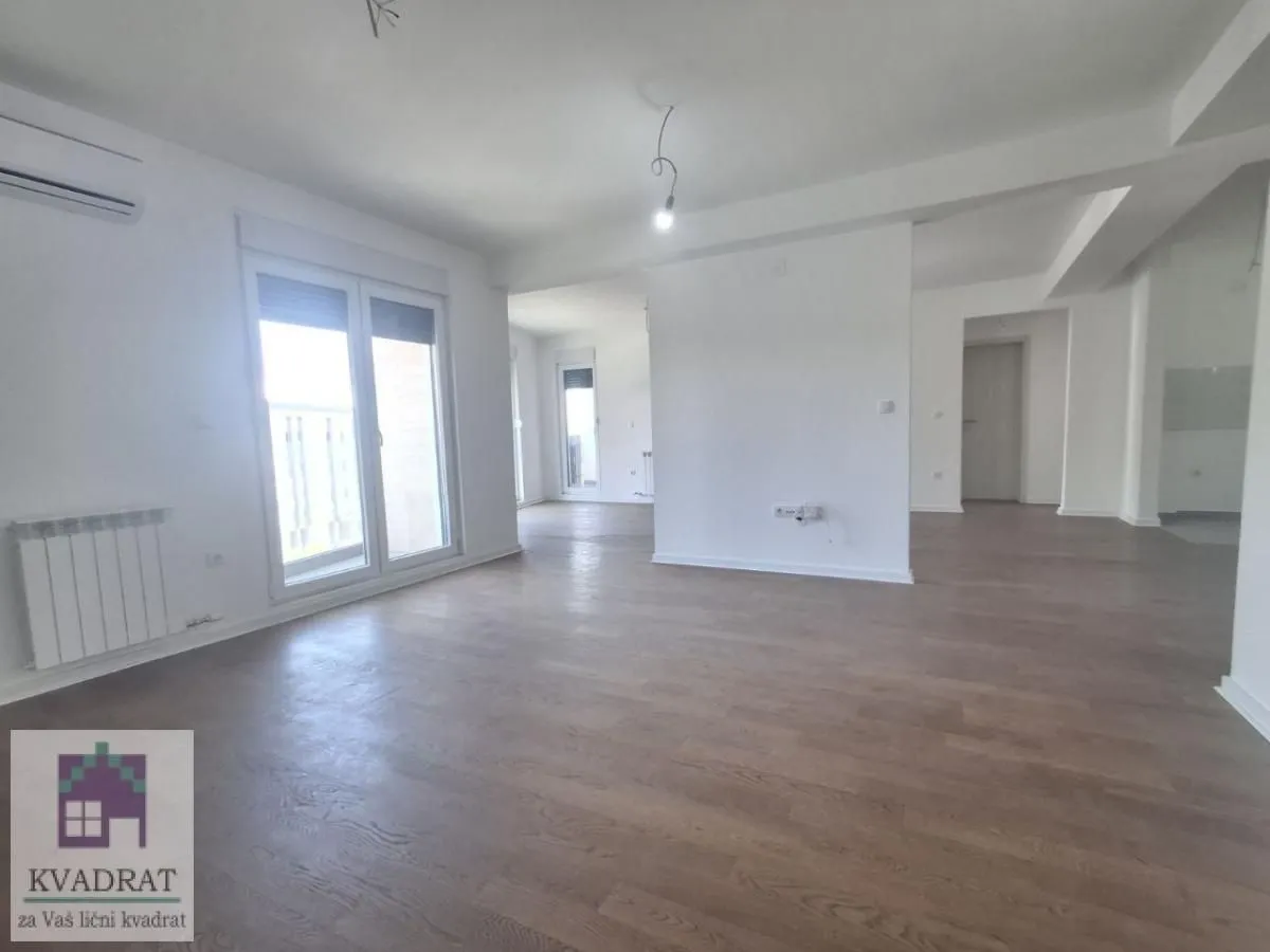 Prodaja, trosoban stan, 113m², Obrenovac, Beograd