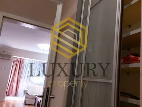 Izdavanje, dvosoban stan, 70m², Pejton, Podgorica - image 7